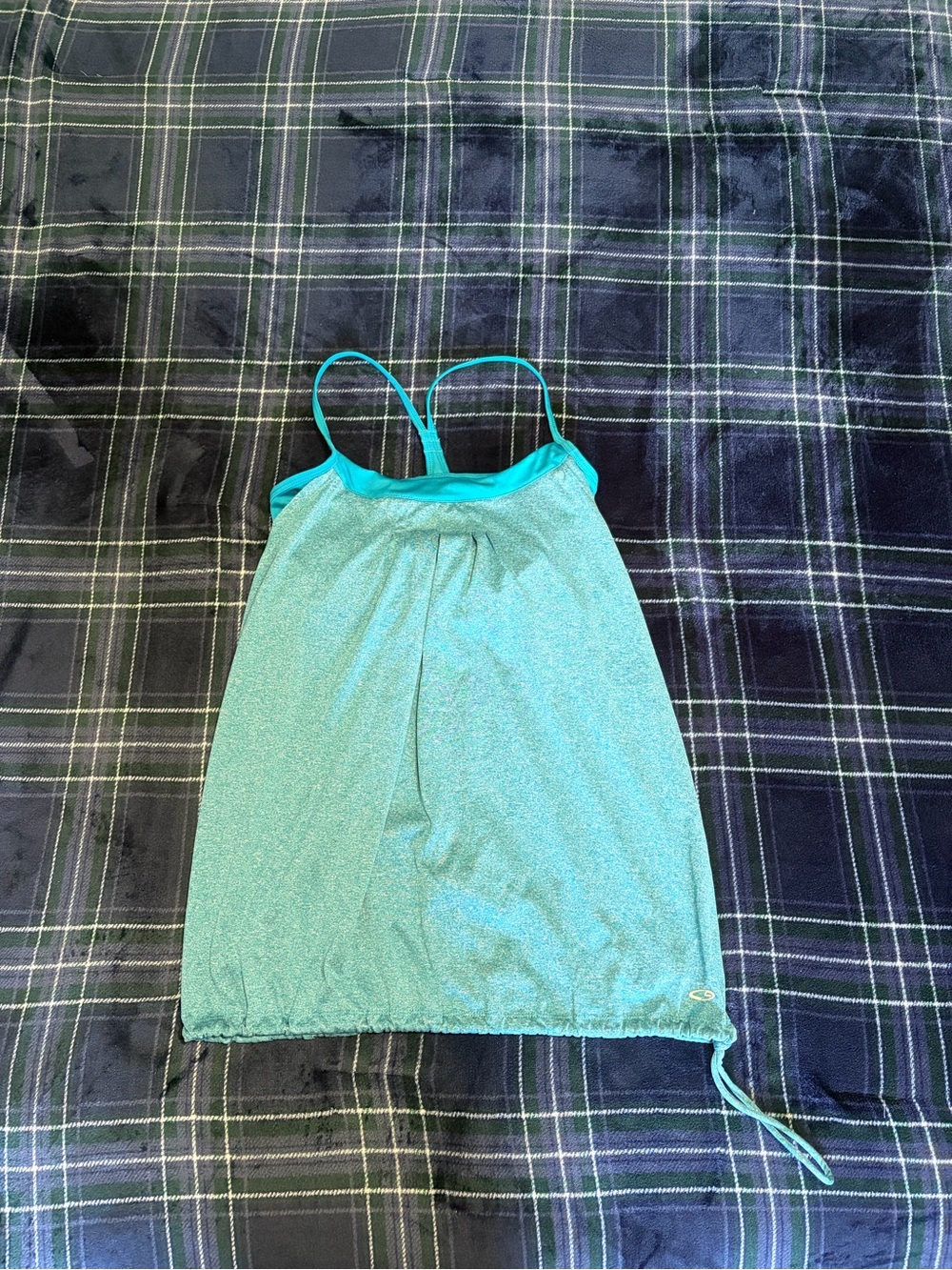 Y2K 2000s Champion teal flowy workout tank top with built in bra. Size M.
